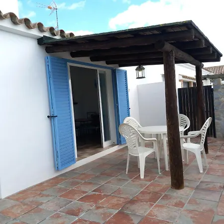 Apartamentos Cala Isabel Zahora Exterior photo